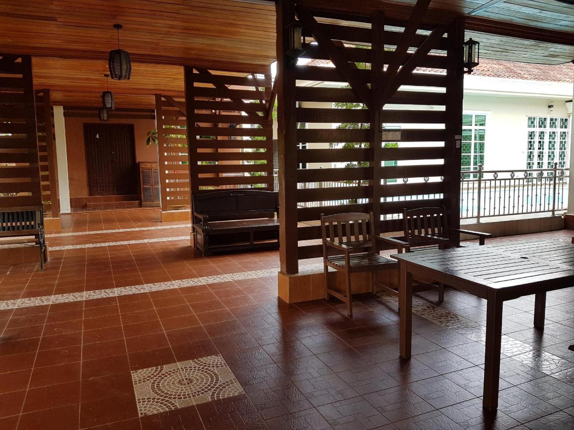 Villa Temila Pasir Puteh Exterior photo